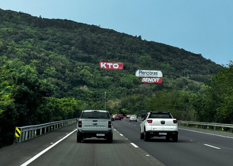 Empresas de bets que mais atraem fazem propaganda em diferentes pontos