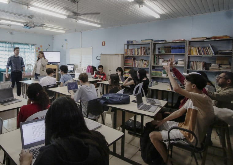 A partir deste ano, os alunos só poderão usar a tecnologia em momentos estipulados pela escola