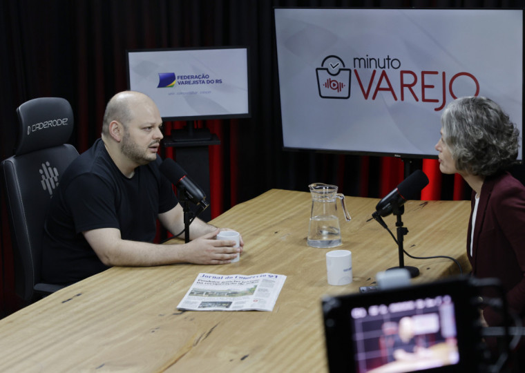 Guto Rocha, da Pmweb, participou do terceiro episódio do programa com a colunista