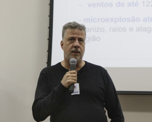 Evento climático pode aumentar número de clientes sem energia no RS, alerta a CEEE Equatorial