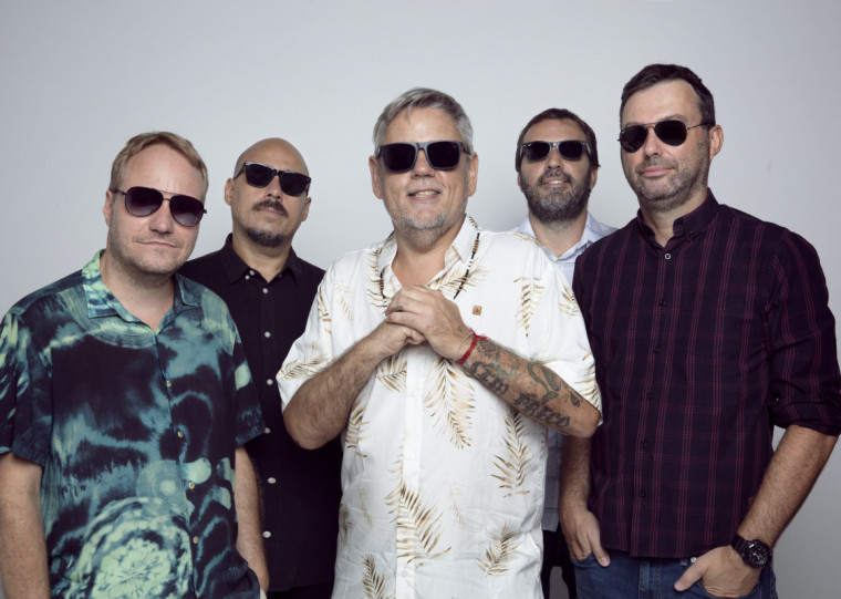 Tonho Crocco e sua banda prestam homenagem aos 82 anos do ícone da música brasileira, a partir das 21h