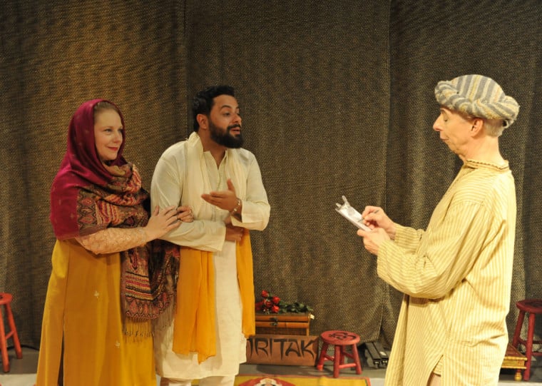 Mritak - A Comédia da Vida tem sessões semanais no Estúdio Stravaganza