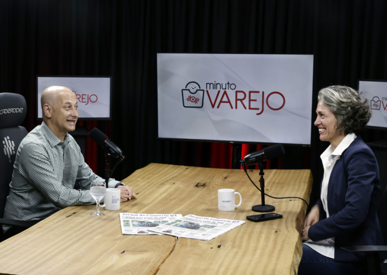 JCast: Minuto Varejo - Ep.1, com o diretor da Linx/Grupo StoneCo Guga Schifino