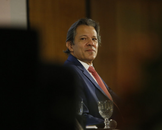 Pacote federal para conter gastos deve ter impacto de R$ 70 bi em 2025 e 2026