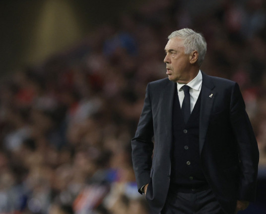 Carlo Ancelotti assume o Brasil como técnico mais pago de seleções