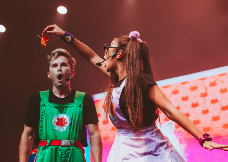 O fenômeno infantil se apresenta neste sábado (5) no Teatro do Bourbon Country