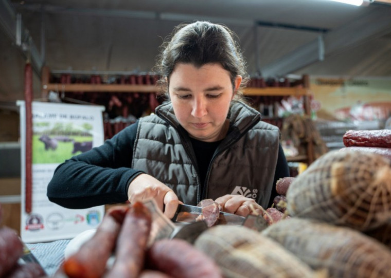 A iniciativa potencializa a capacidade produtiva das agroindústrias, ampliando a geração de renda a renda nas propriedades rurais