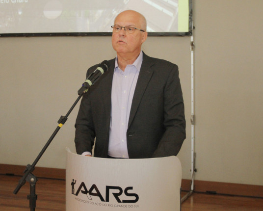 Eduardo Zanotti é eleito presidente da Associação do Aço do Rio Grande do Sul