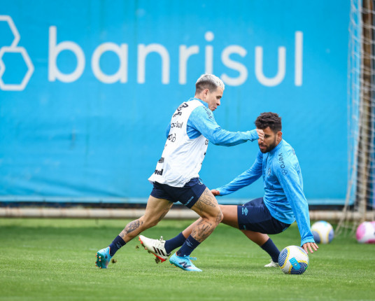 Grêmio recebe o Fortaleza precisando de respiro na briga contra o rebaixamento