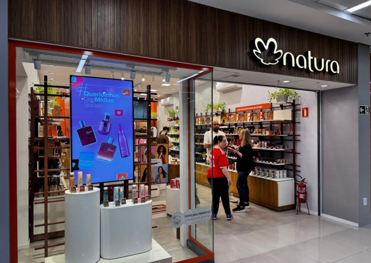A entrada da gestora havia sido anunciada em março, quando as empresas firmaram um compromisso vinculante