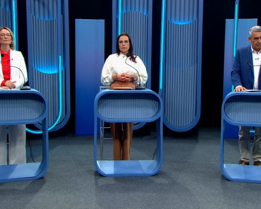 Pesquisa Quaest mostra disputa em Porto Alegre na véspera do 1º turno