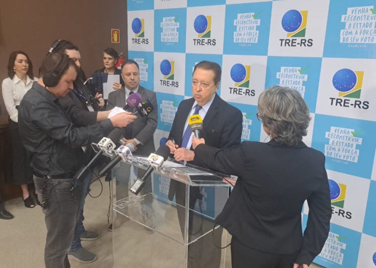 O desembargador Voltaire de Lima Moraes apresentou o balanço do início do processo de votação 