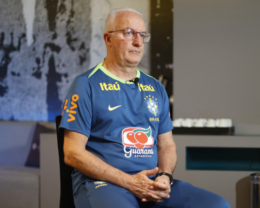 Dorival admite seleção abaixo do esperado: 'Necessidade de uma melhora rápida'