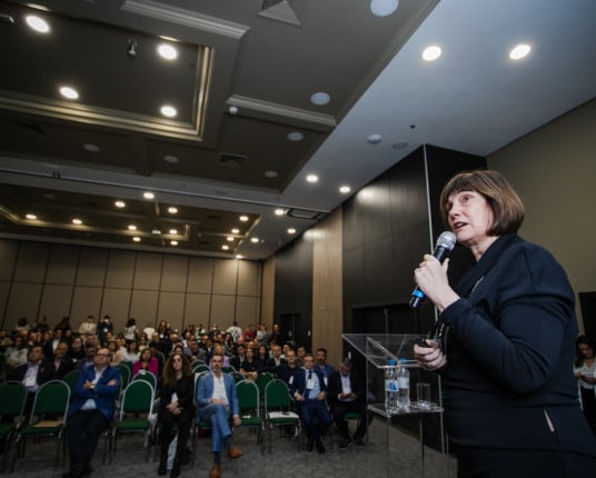 "Não vai ser perfeito", adianta a CEO da Fraport Brasil sobre retomada do Salgado Filho