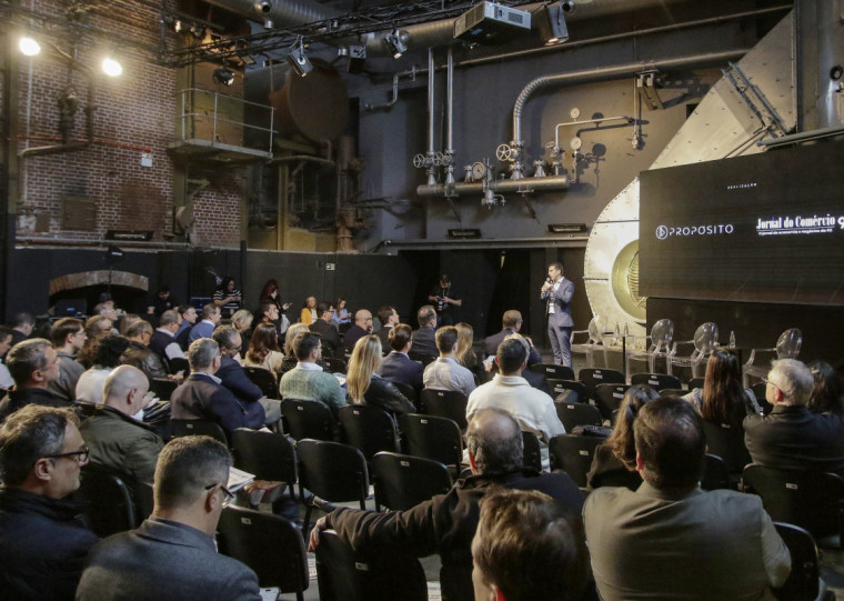 Evento reuniu mais de 500 pessoas no Instituto Caldeira
