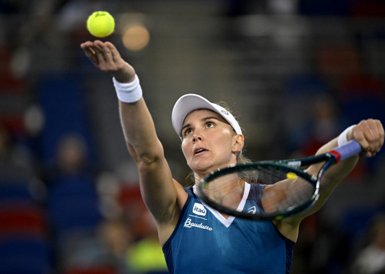 Tenista brasileira vai subir duas posições no ranking após competição