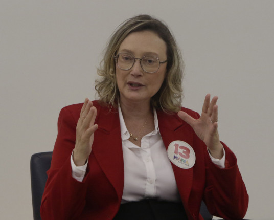 Maria do Rosário aposta no voto de quem quer mudanças em Porto Alegre