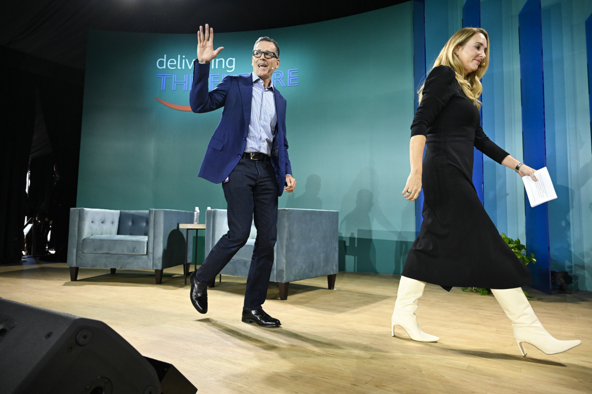 Herrington apontou uso de robôs e IA para acelerar o processamento de produtos  | AMAZON/DIVULGAÇÃO/JC