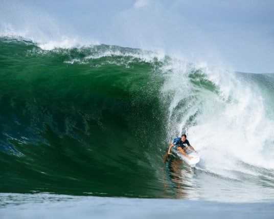 Miguel Pupo garante vaga no Circuito Mundial de Surfe e Brasil pode bater recorde