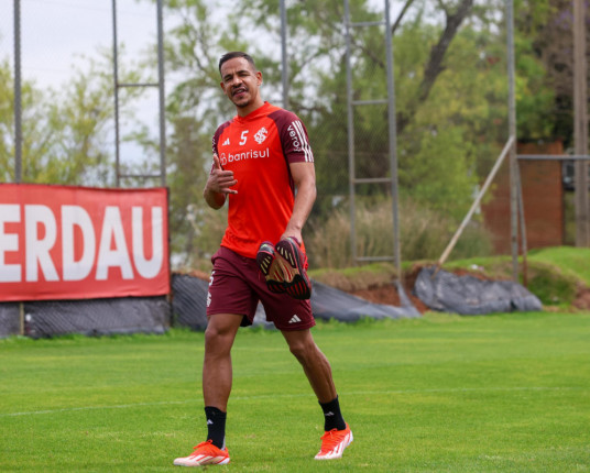 Inter intensifica preparação para o Gre-Nal 443 com retornos do DM