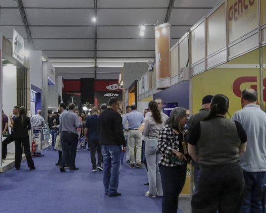 Abertura da Construsul é marcada pela retomada das atividades no Estado