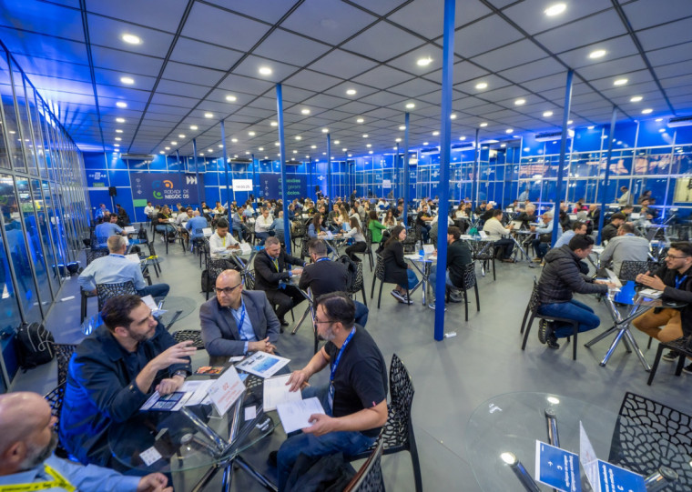 Com expectativa de mais de 5 mil rodadas de negócios, a feira foi 100% comercializada 