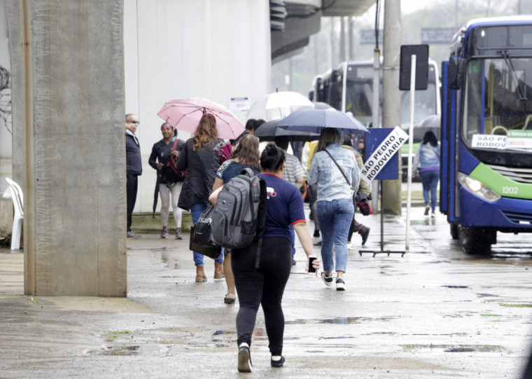 Defesa Civil de Porto Alegre também emitiu alerta preventivo para temporais isolados e chuvas intensas e persistentes na cidade