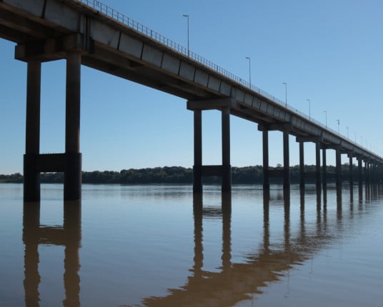 Governo promove leilão de ponte que liga Brasil e Argentina na próxima semana