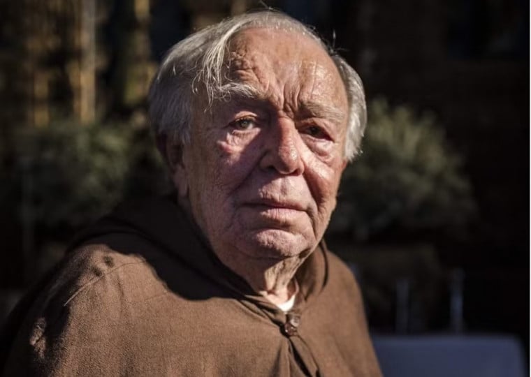 Ator Emiliano Queiroz faleceu no último dia 4 de outubro, aos 88 anos