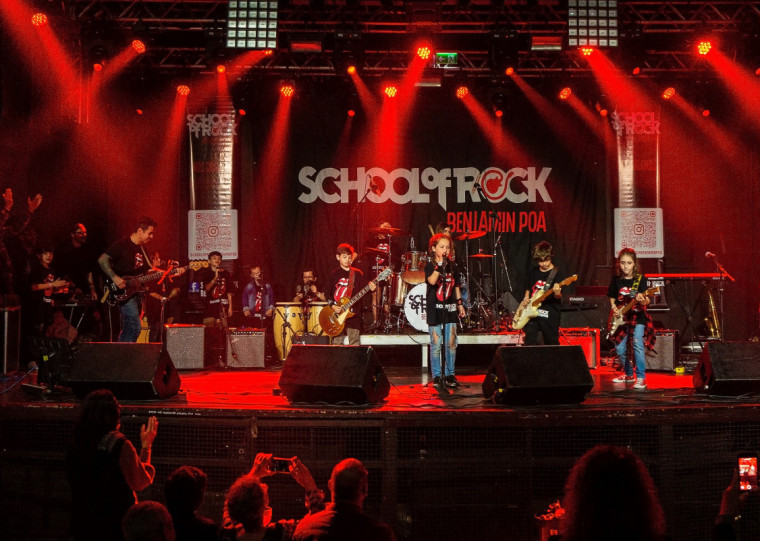 Como parte da metodologia de ensino, alunos da School of Rock farão show no Bar Opinião