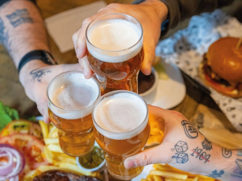 O festejo no 4&ordm; Distrito ocorrer&aacute; no bar 4Beer, com entrada gratuita Foto: 4Beer/Instagram/reprodu&ccedil;&atilde;o/JC