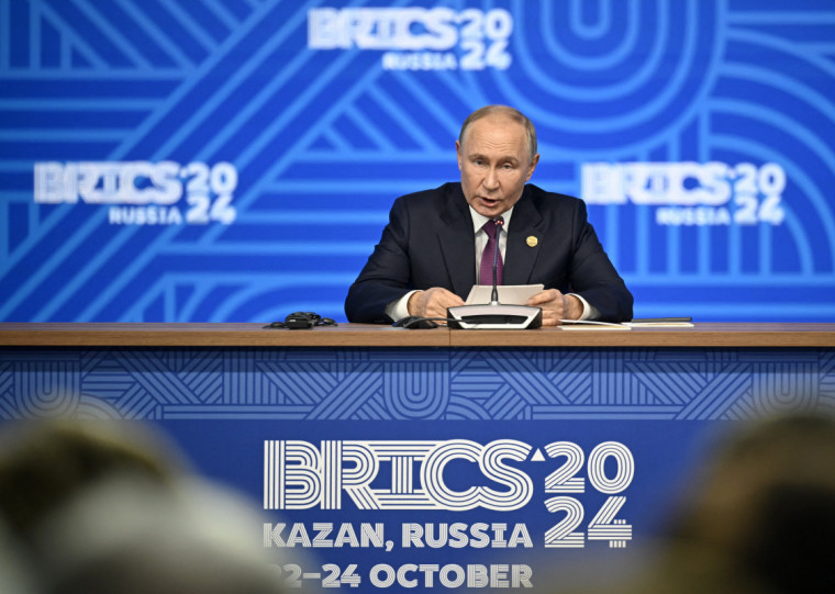 Putin enalteceu o papel da Rússia como contrapeso dos EUA