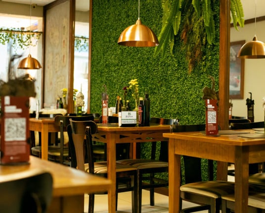 Bares e restaurantes absorvem aumento do custo de energia elétrica