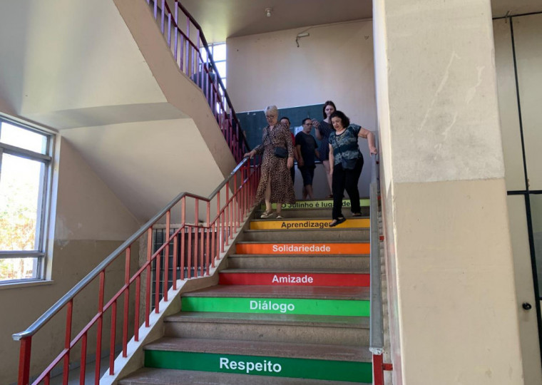 Colégio Júlio de Castilhos concentra a maioria de suas seções no primeiro andar 