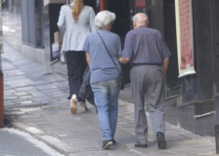 Aumento da população idosa impacta no sistema público