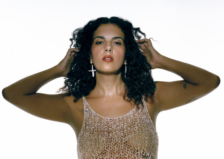 Céu apresenta músicas de seu novo álbum neste sábado, no Bar Opinião