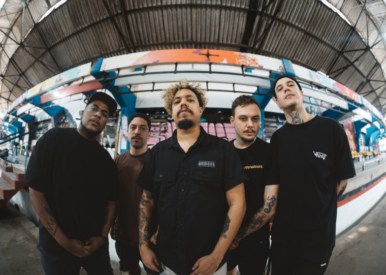 Show de sua turnê de álbum recém-lançado acontece no Gravador Pub
