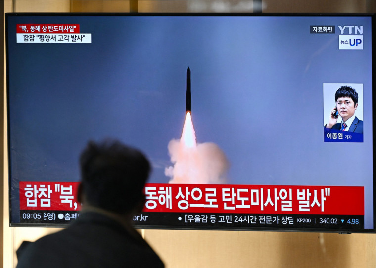 Teste &eacute; o primeiro em quase um ano e foi ordenado pelo l&iacute;der norte-coreano Kim Jong Un
