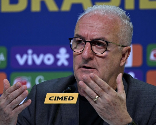 Dorival Júnior convoca seleção brasileira para as Eliminatórias sem Endrick
