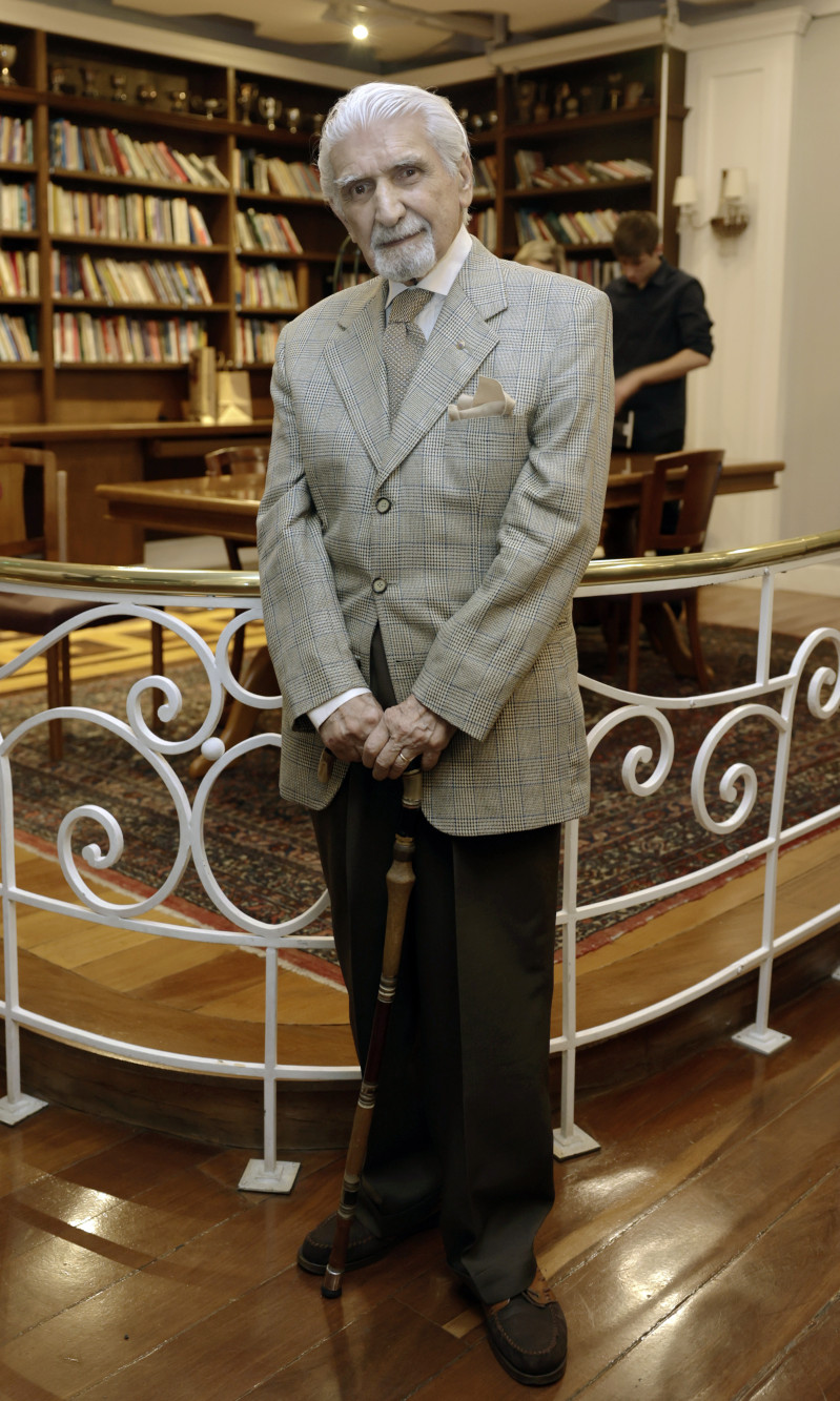 Thiago Roberto Sarmento Leite, advogado, jurista esteve no lan&ccedil;amento do livro "Todo o amor desse mundo", de autoria de Gustavo Franco Carvalhal, na Leopoldina Juvenil. | T&Acirc;NIA MEINERZ/JC