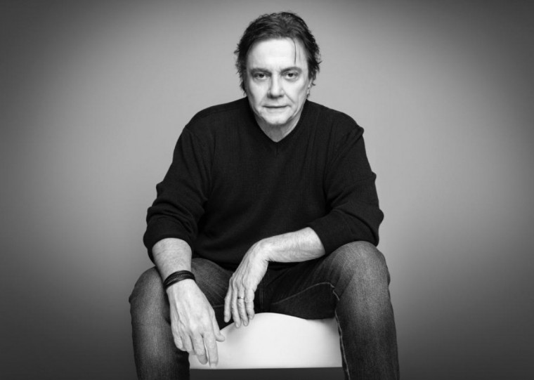 Bem Mais Que os Meus 20 e Poucos Anos ganhará show nesta quinta-feira (7) no Auditório Araújo Vianna