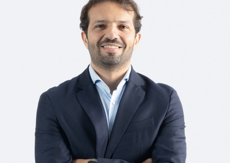 Freitas tem mais de 15 anos de experiência em finanças, tecnologia B2B e fintech