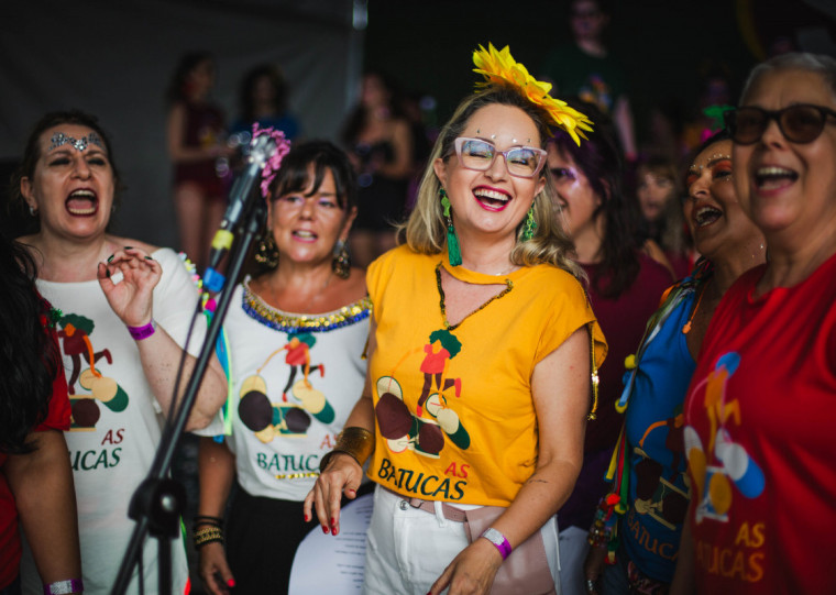 O primeiro show das comemorações de final de ano será do Grupo Vocal e Pandeiros, no Grezz