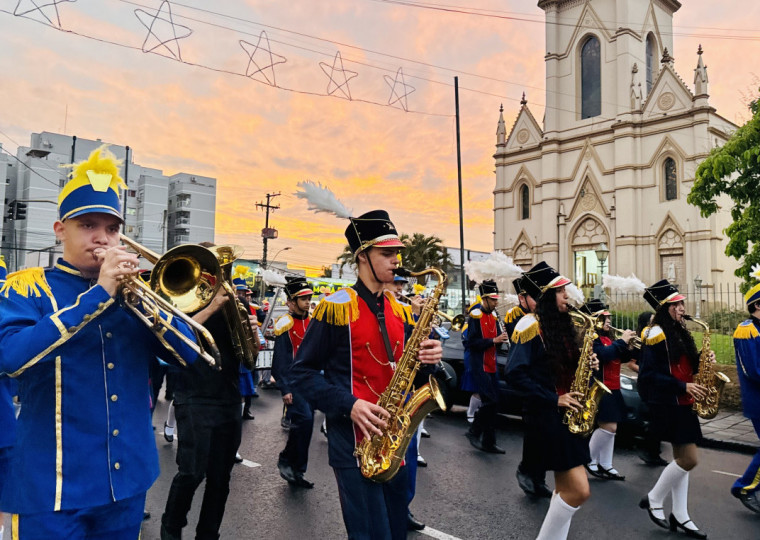 Flitaq teve com cortejo em homenagem ao poeta e escritor Eldo Ivo Klain (in memoriam)