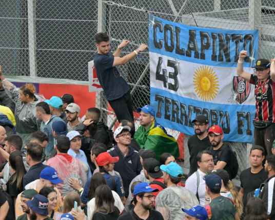 Quais as vagas restantes na F-1 para 2025? Entenda cenário que pode favorecer Colapinto