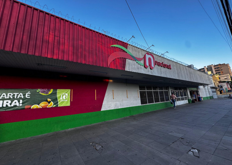 Negociação abrange as lojas fechadas que tiveram demissões pelo Carrefour 