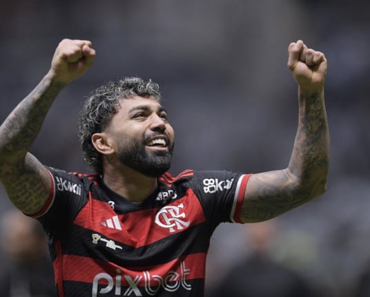 Cruzeiro anuncia a contratação do atacante Gabriel Barbosa