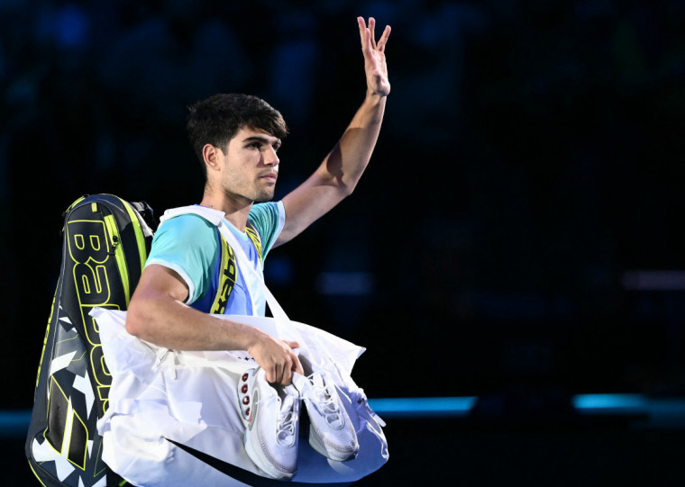 Espanhol precisará vencer seus próximos dois confrontos para avançar às semifinais