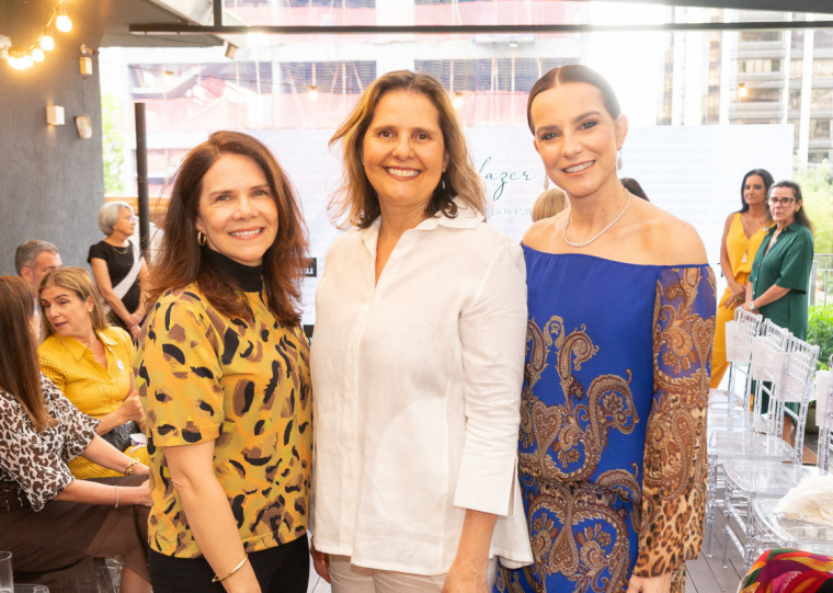 Alessandra Abrão Bertoluci, Angela Zaffari e Fernanda Garcia na AZ Galeria