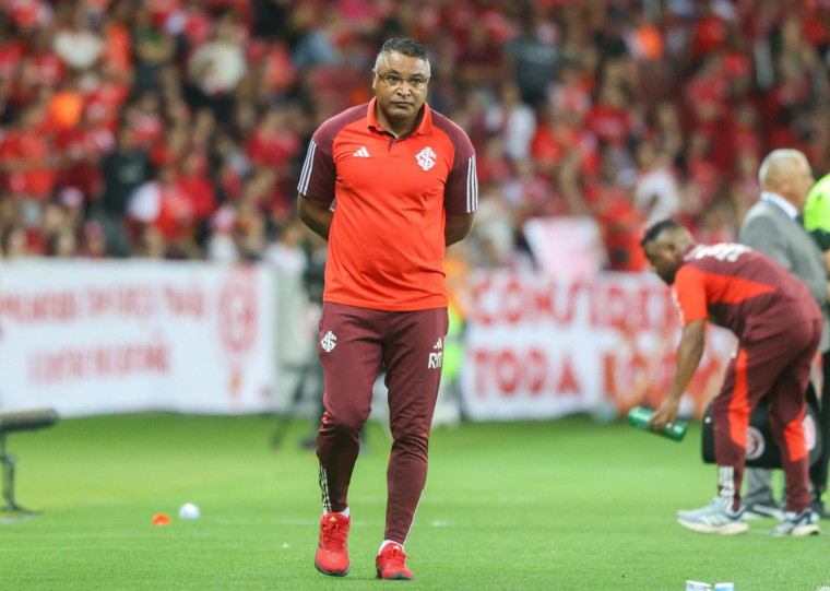 Com G-5 aberto, Colorado de Roger Machado encaminhou a vaga na Libertadores